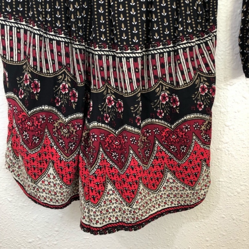 Hollister Black & Red Long Sleeve Romper - Picture 2 of 3